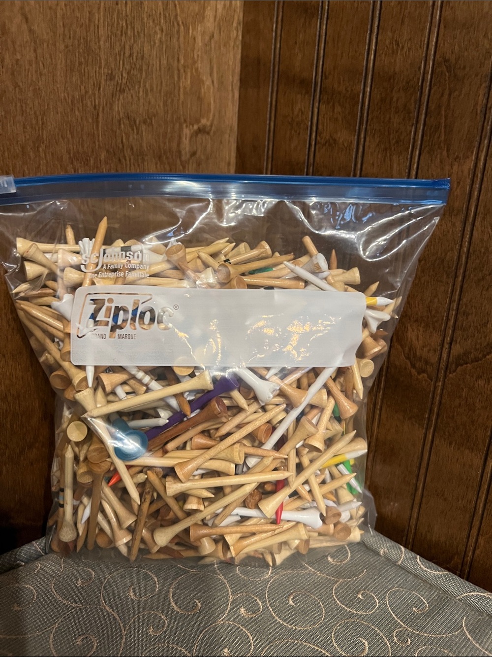 Bag of Mixed wooden and plastic Golf Tees